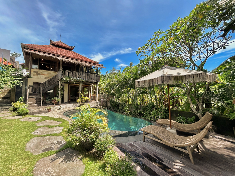 Pererenan Beachside Scandinavian 5 Bedroom Villa