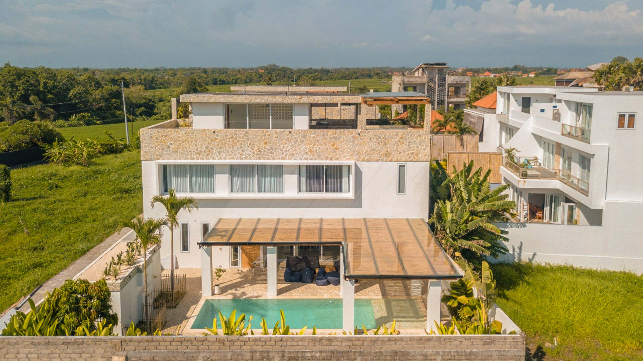 Elegant Modern Seseh 4 Bedroom Villa