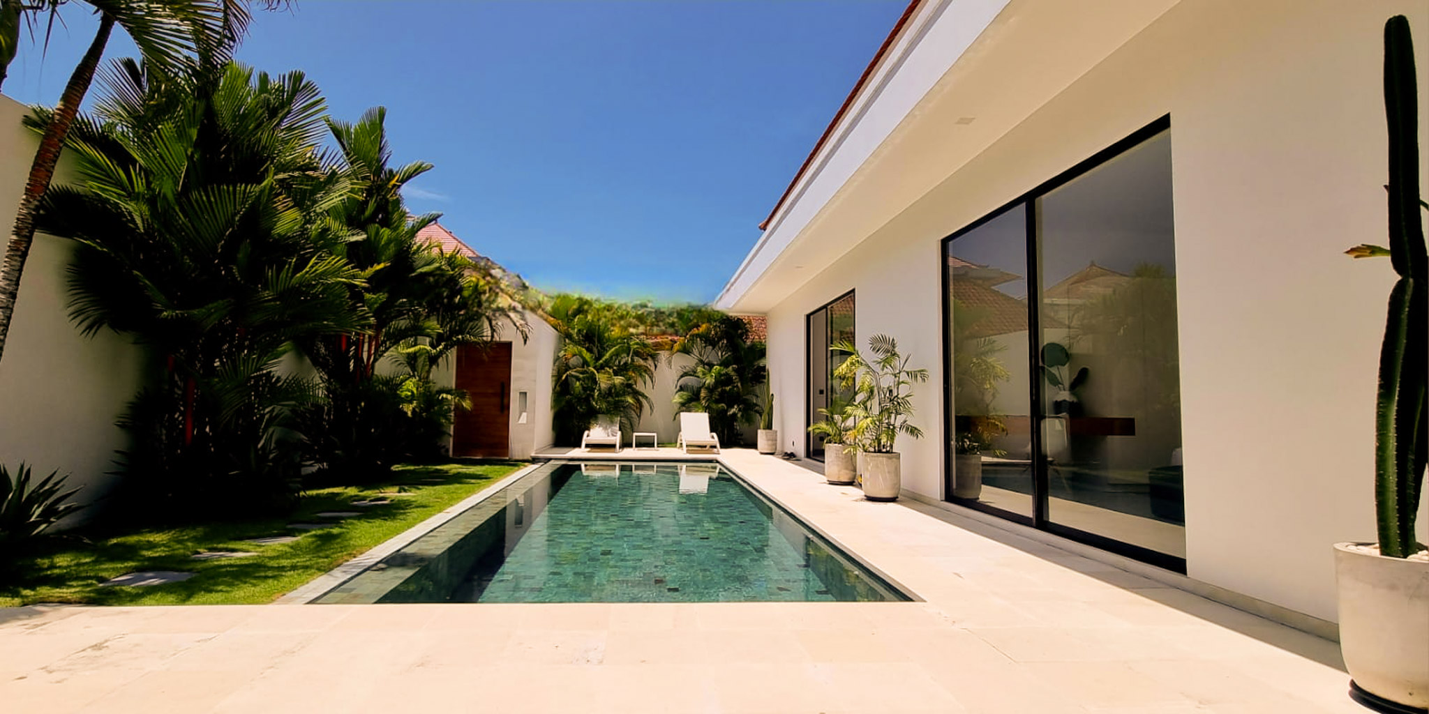Stylish 3 Units Seminyak 2 Bedroom Villa