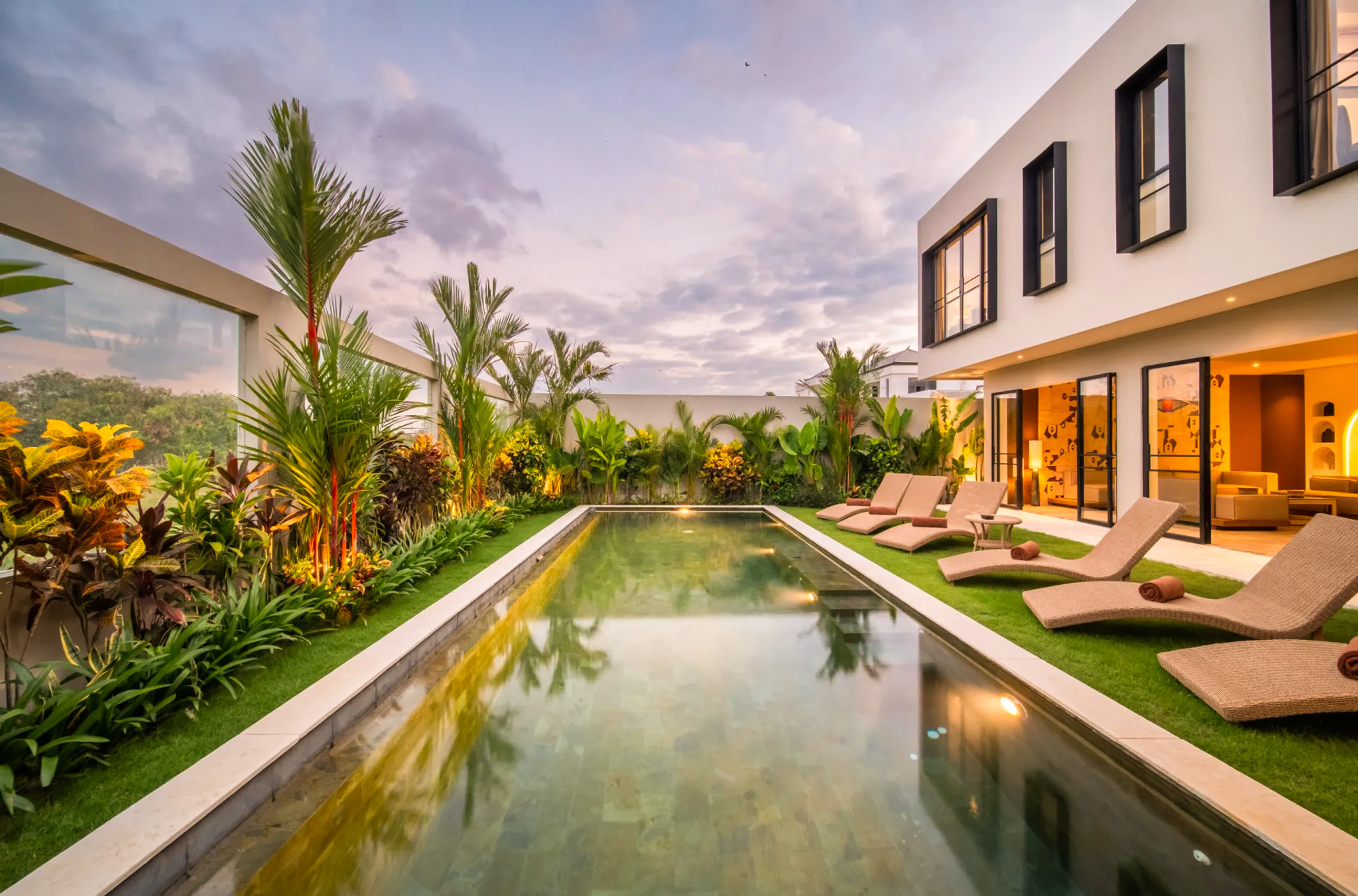Elegant Umalas 6 Bedroom Villa