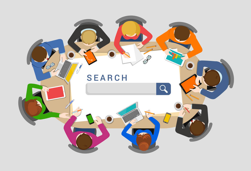 Content marketers optimizing blog for SEO in Fort Lauderdale.