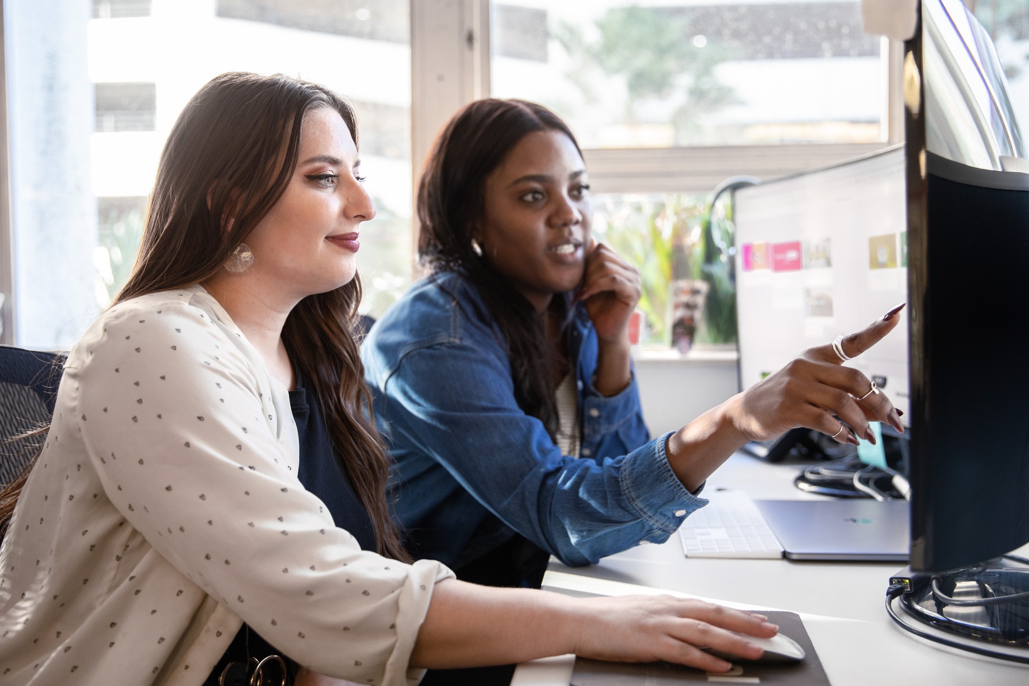 digital marketers meeting