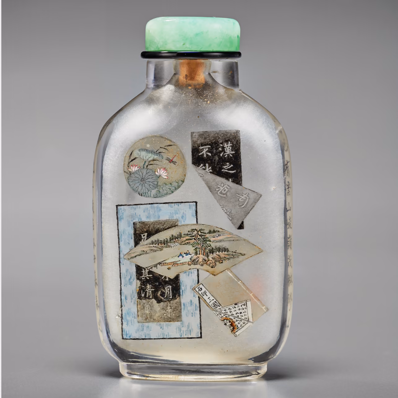 Eight Brokens (Bapo) snuff bottle
