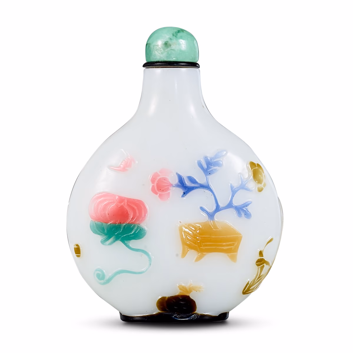 Yangzhou glass overlay snuff bottle
