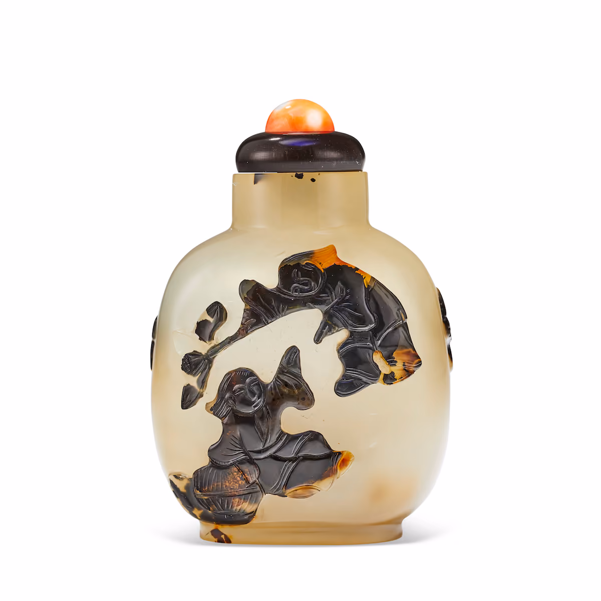 Cameo agate snuff bottle