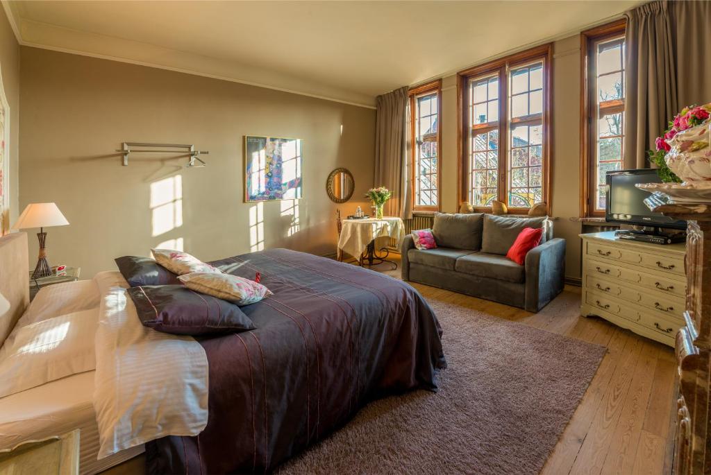 Next Door B and B Bruges