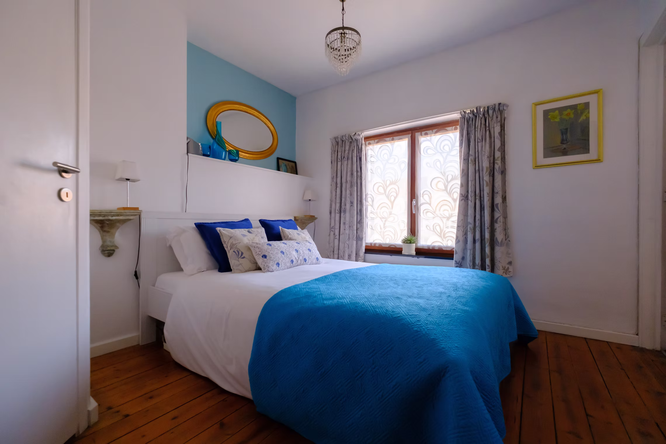 Colliers B and B Bruges