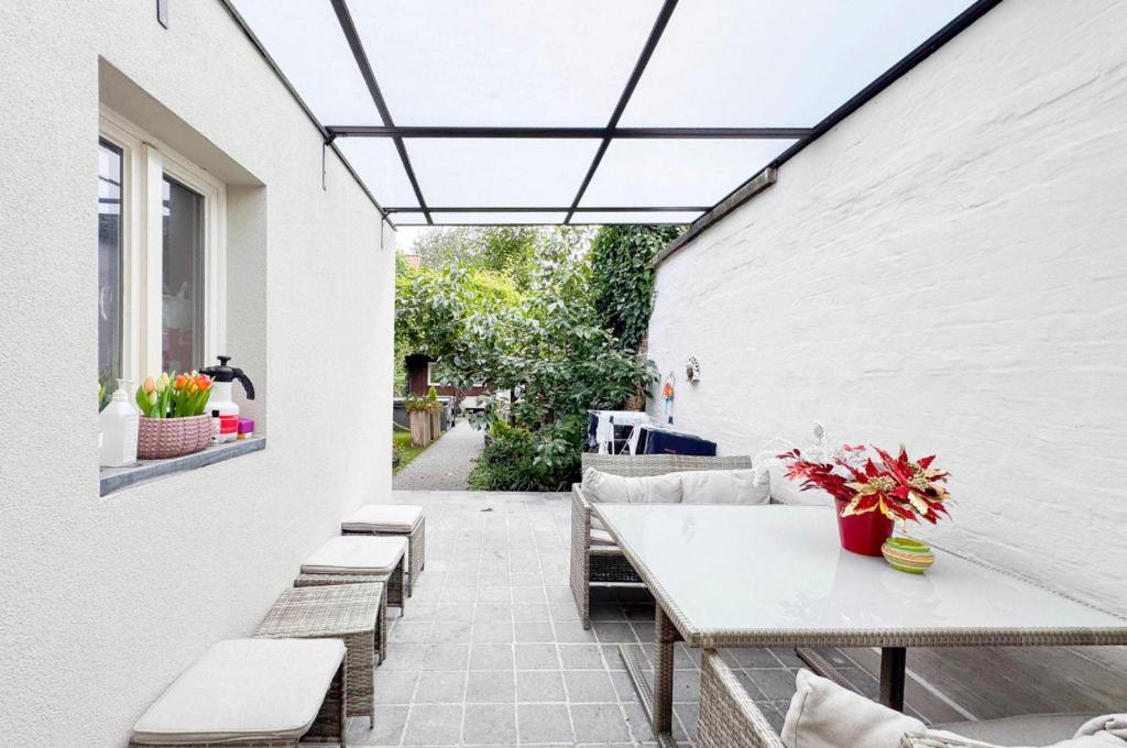 Preacher s Journey 8 Bruges