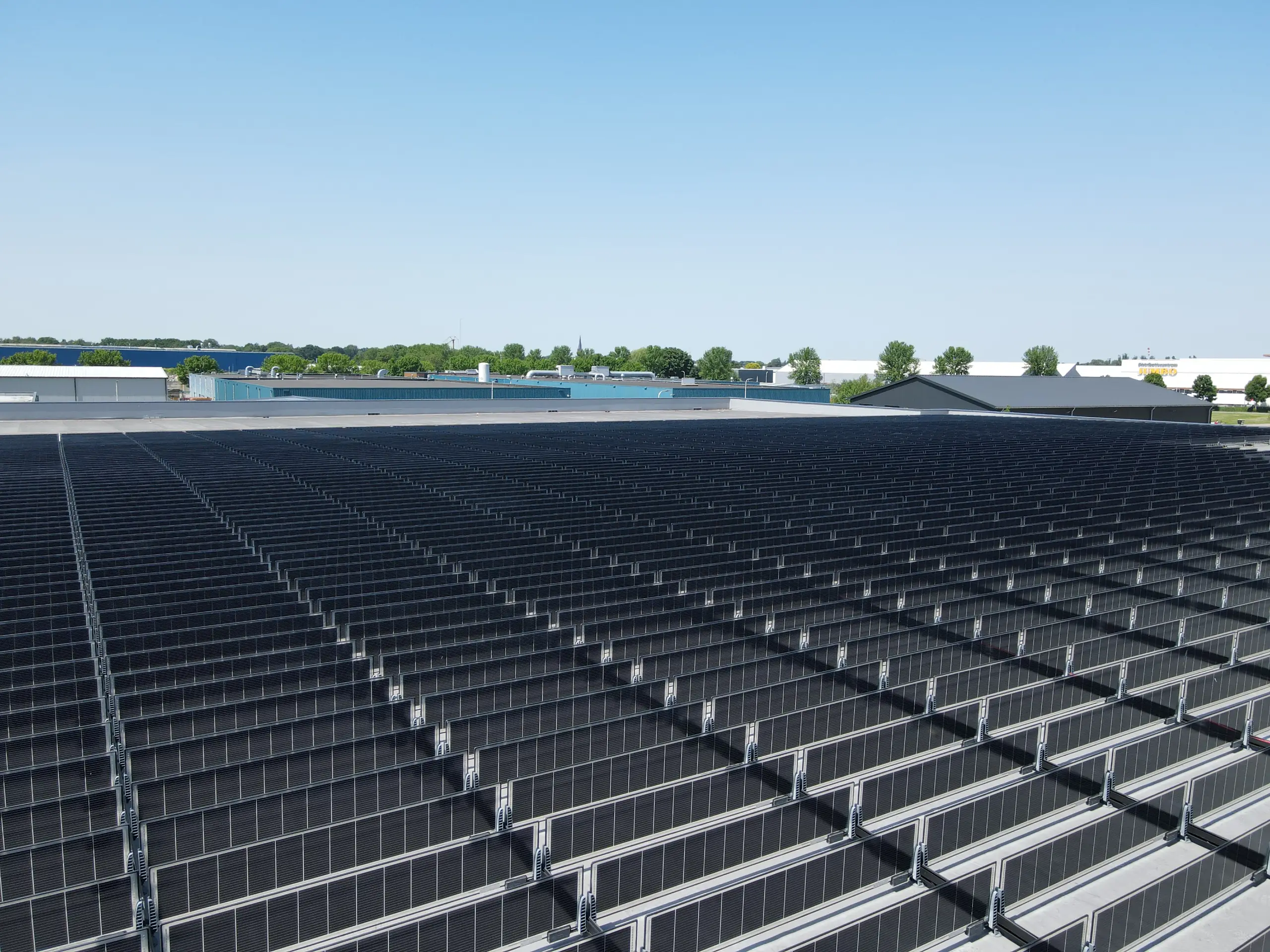 Zakelijk zonnepanelen project