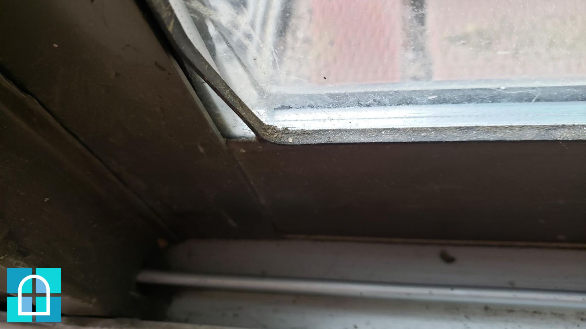 A failed window seal