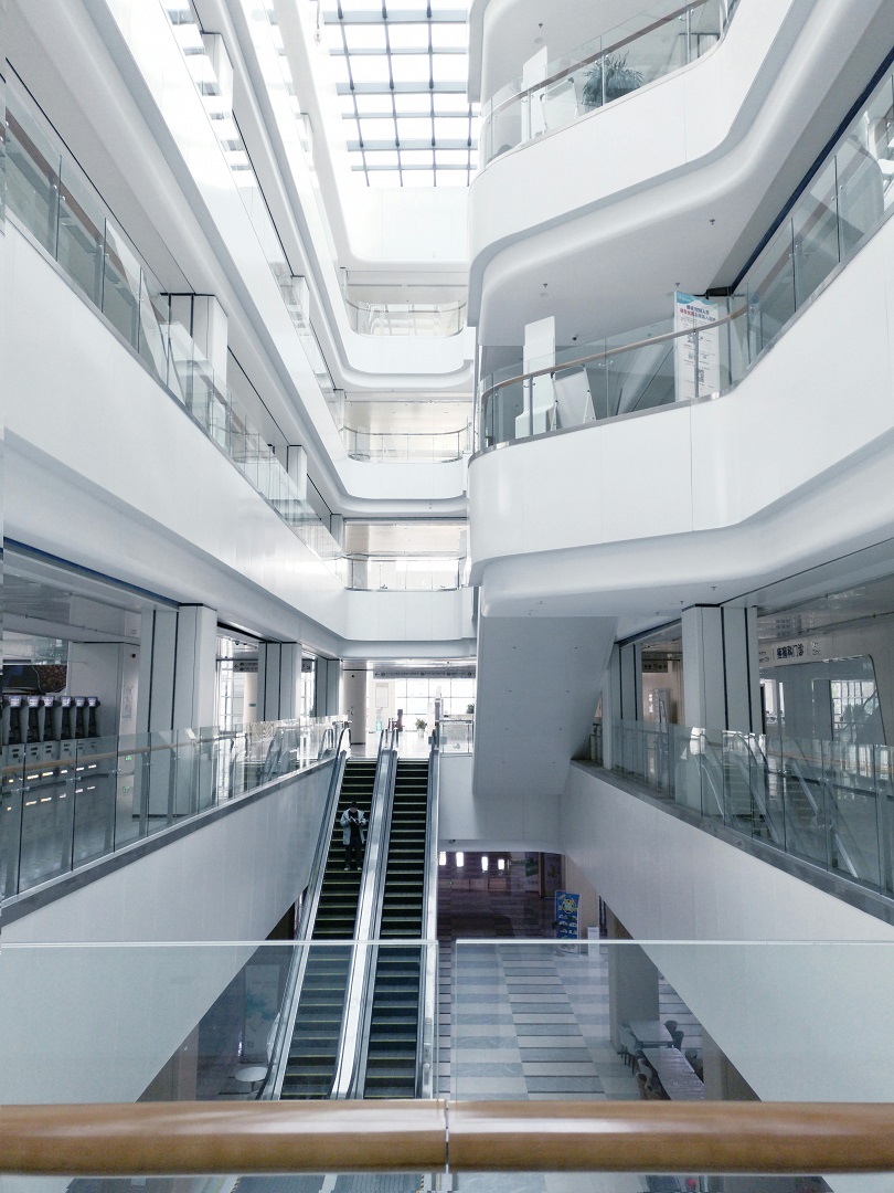 Custom commercial Glass Railing