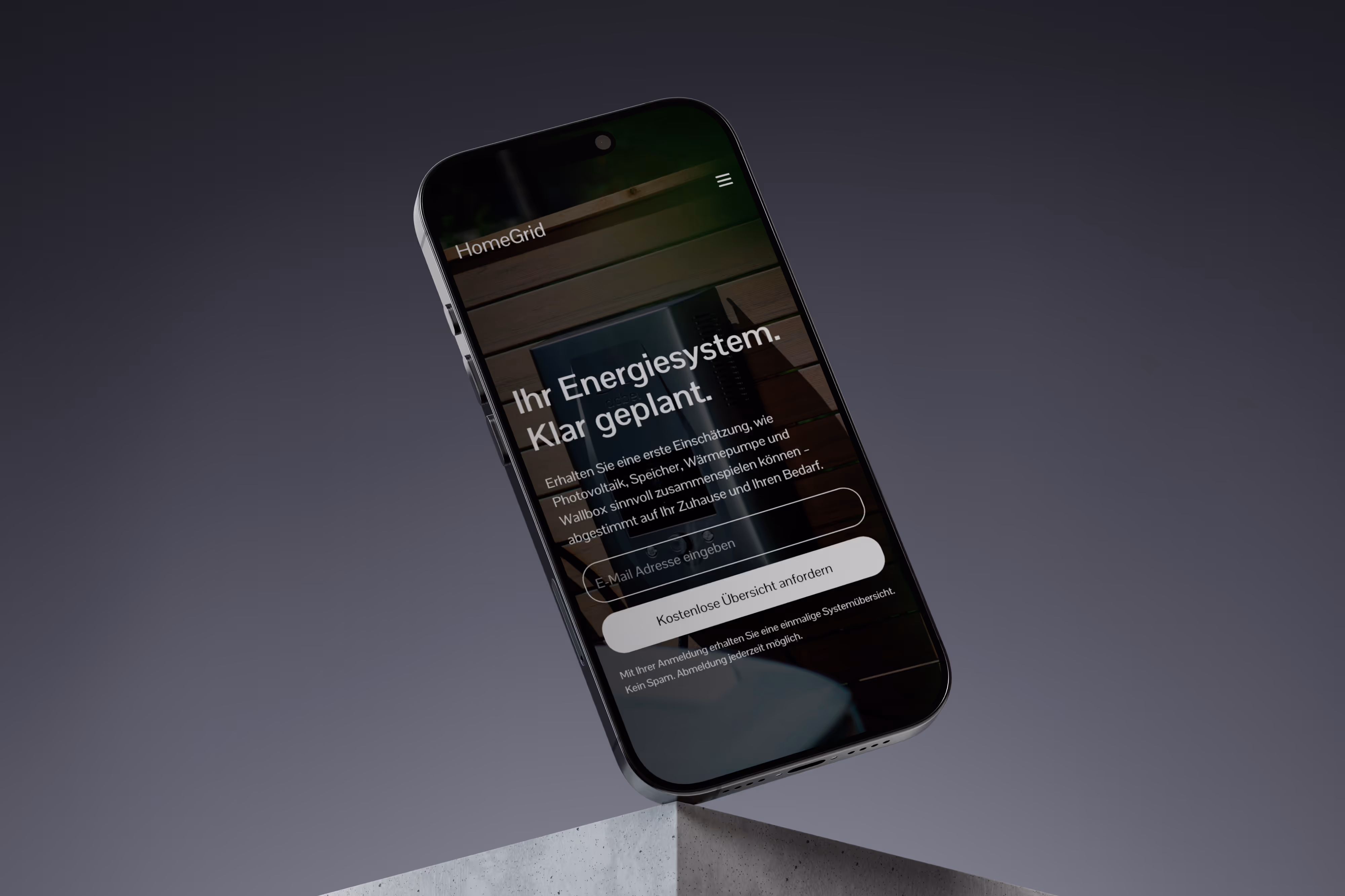 iPhone-Mockup mit Website eines vollumfänglichen Energieunternehmens.
