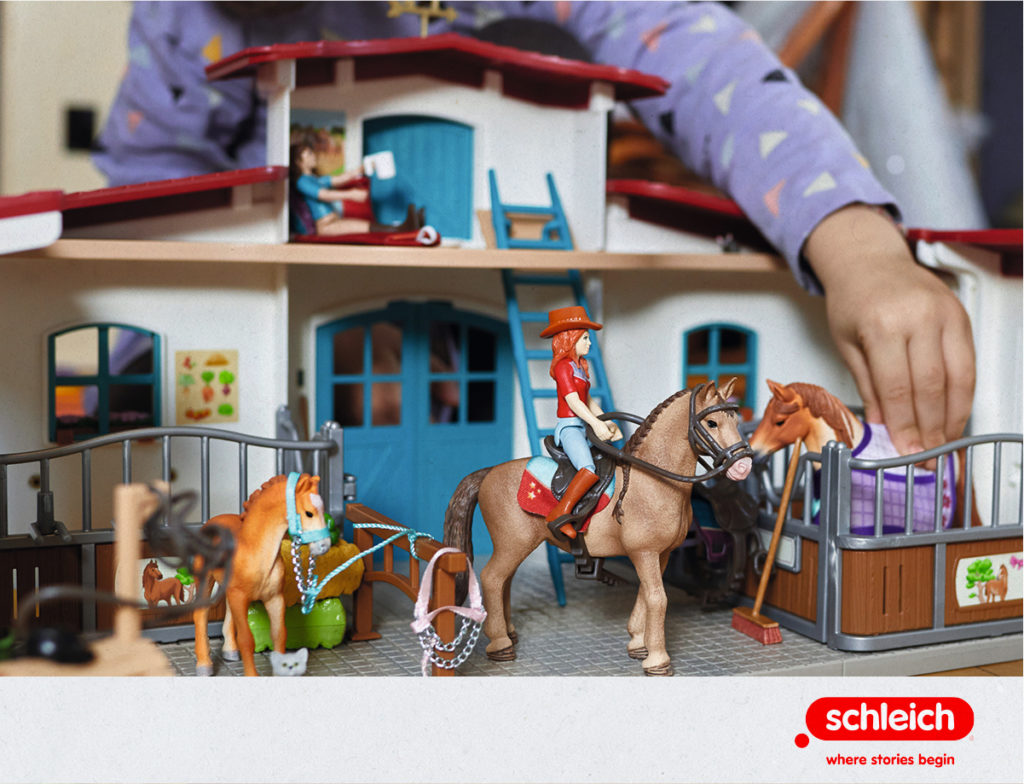 Horse Club Lakeside Riding Center