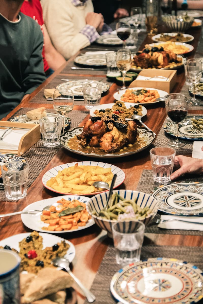 Cuisine locale servie au Touda Ecolodge dans la Vallée Bougemez, Haut Atlas, Maroc, idéal pour la randonnée, trekking et bien etre.