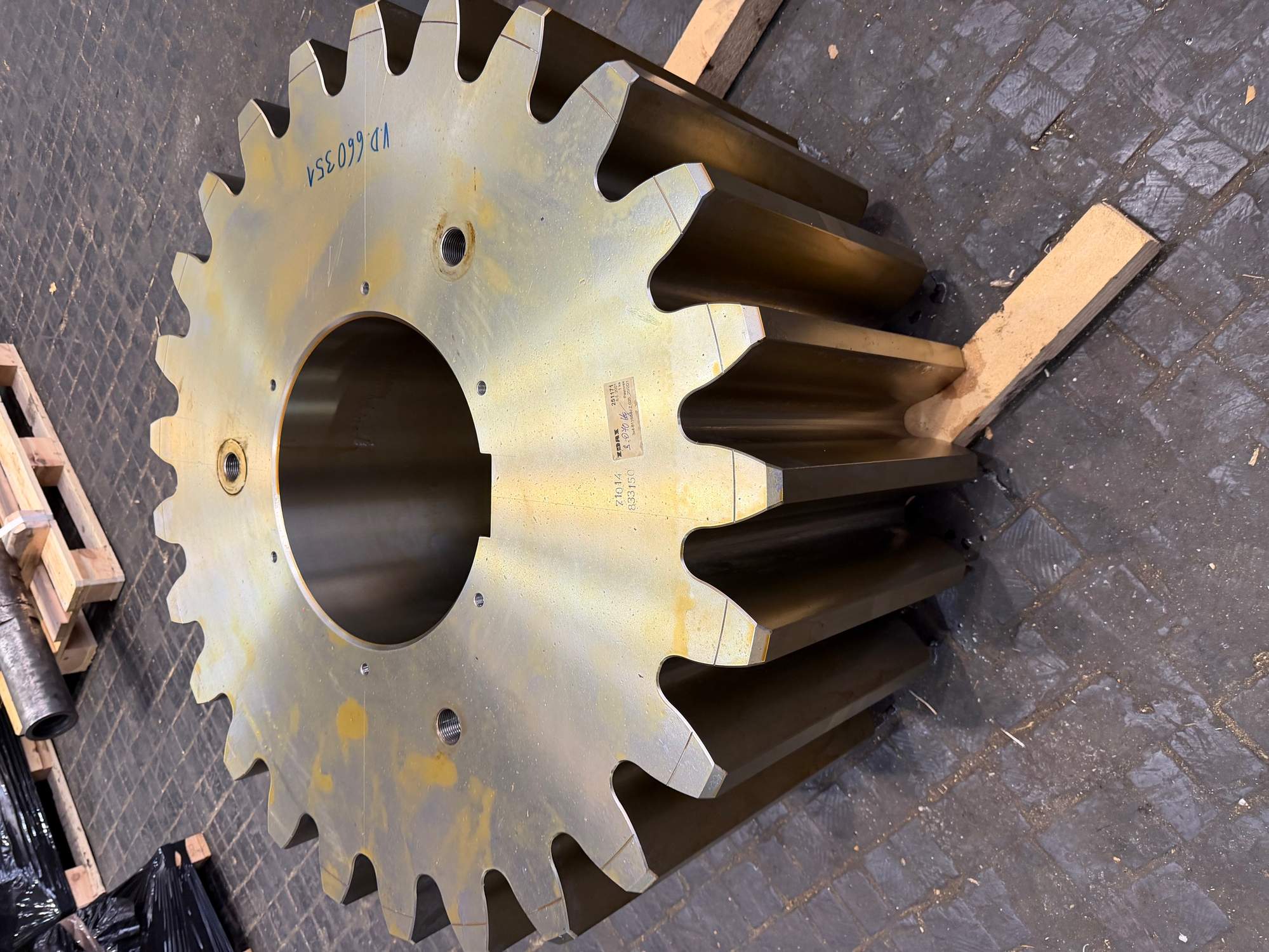 Rekonstrukce I. základu rotační pece vč. pohonu  – detail