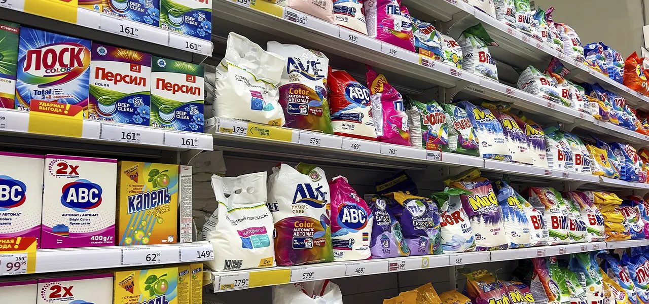 Diferencias entre detergentes convencionales y detergentes libres de sosa cáustica