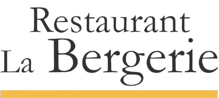 Logo of Restaurant La Bergerie with black text and a yellow underline.