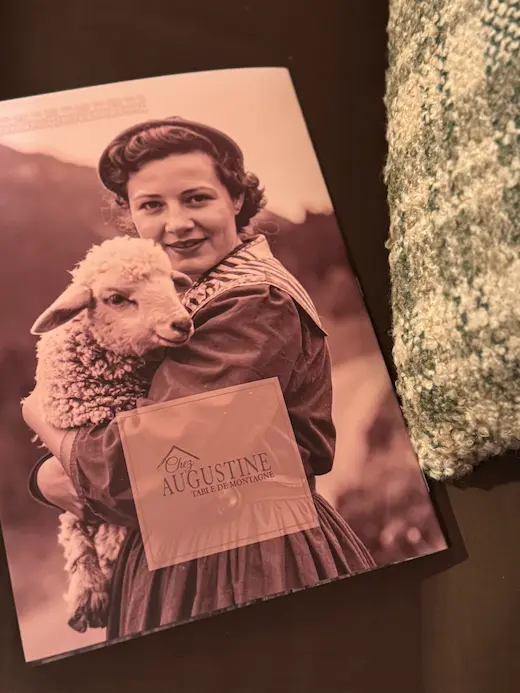 Photo ancienne illustrant l’histoire et l’esprit familial du restaurant Chez Augustine.
