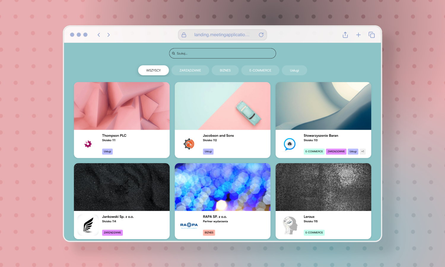 Panel wystawców na stronie internetowej z sześcioma kartami firm, każda z nazwą firmy, numerem stoiska oraz kategoriami usług.