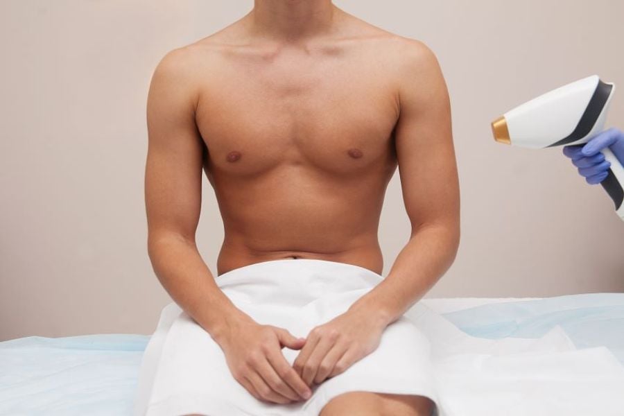 Đàn ông có nên triệt lông vùng kín hay không?