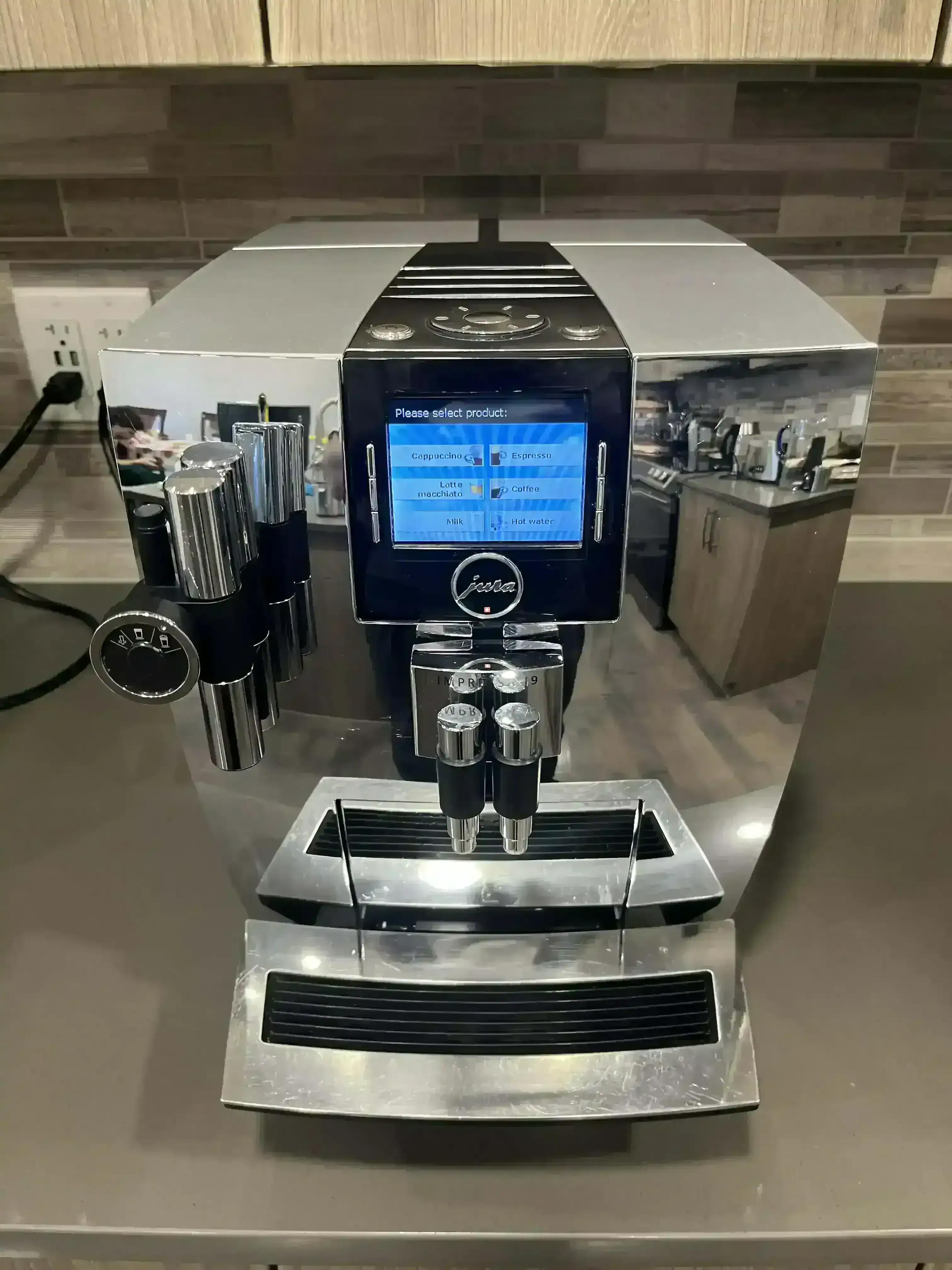 JURA IMPRESSA J9.3 Coffee Machine 