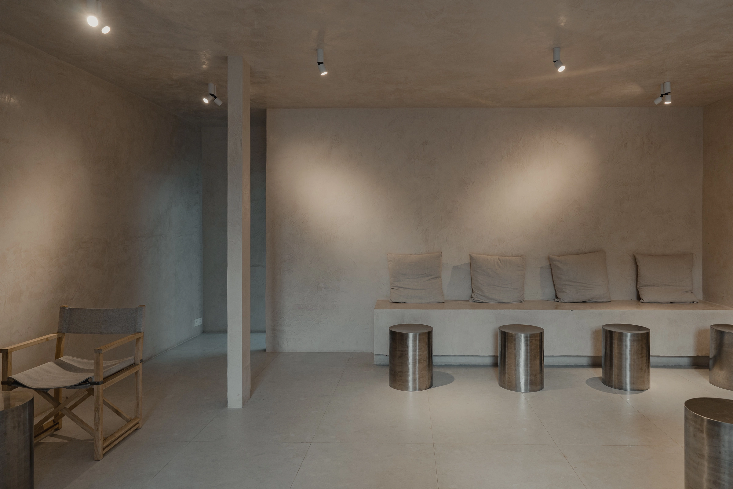 Borrowed from nature, engaged for art. Redefining a city's coffee scene through a serene material palette.