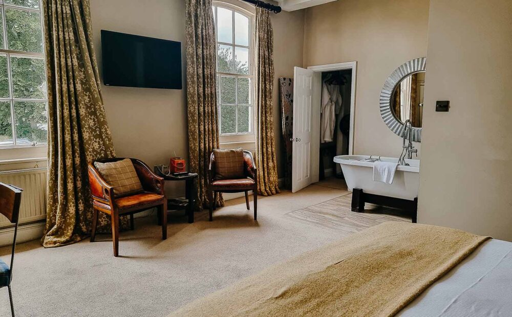 The Verzon's - Chase End Hill room image