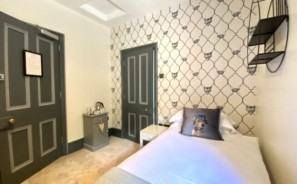 The Verzon's - Tinkers Hill room image 