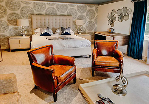 The Verzon's - bedroom image 