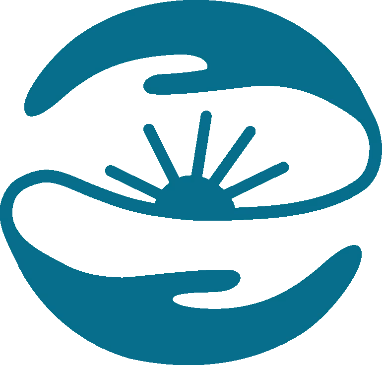 Dvě ruce držící rozsvícenou perlovou mušličku.