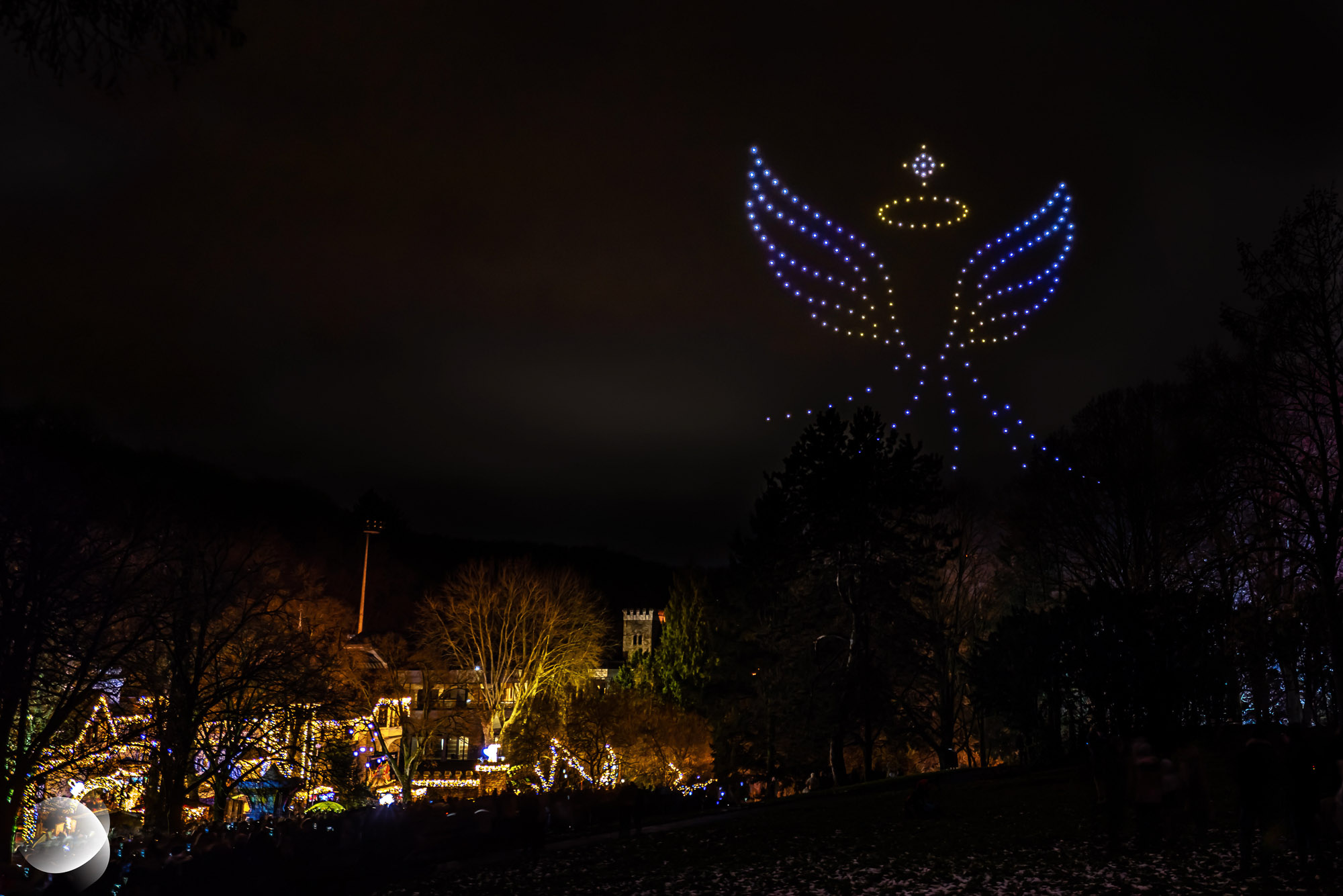 Spectacle de drone dans le ciel de Forbach au parc du Schlossberg à Forbach