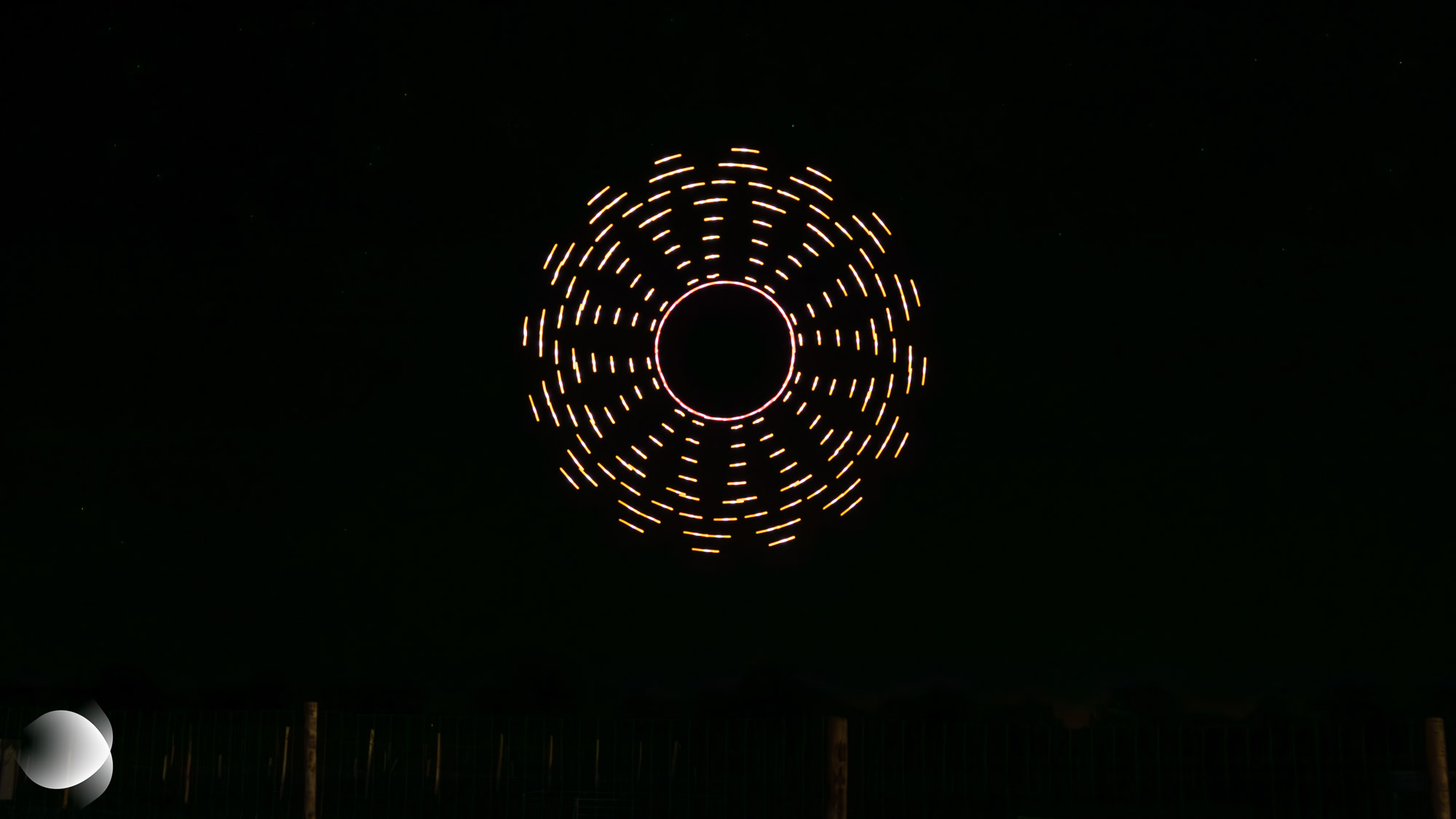 Spectacle de drone lumineux sur le thème de l'agriculture à Terre Attitude