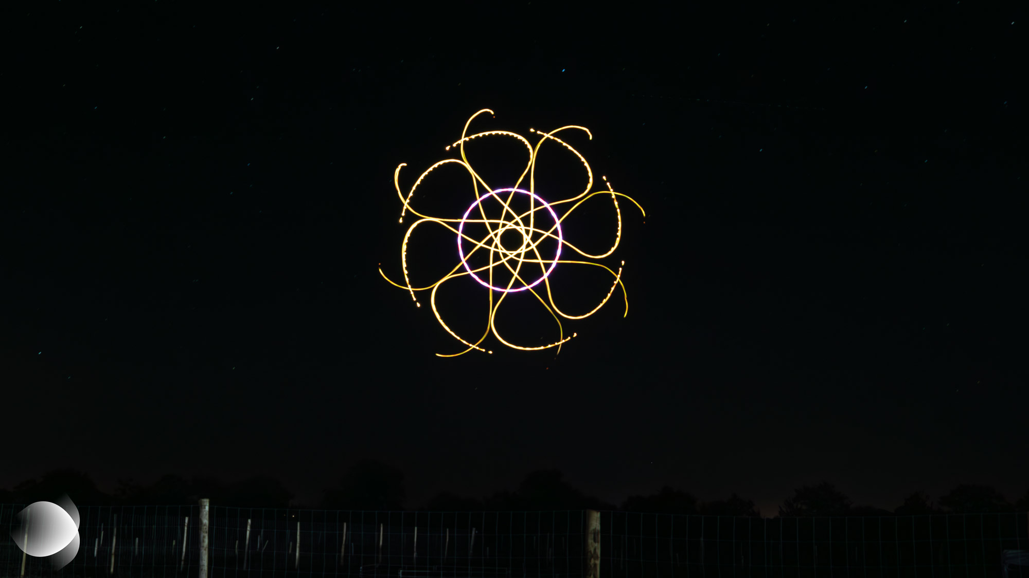 Spectacle de drone lumineux sur le thème de l'agriculture à Terre Attitude