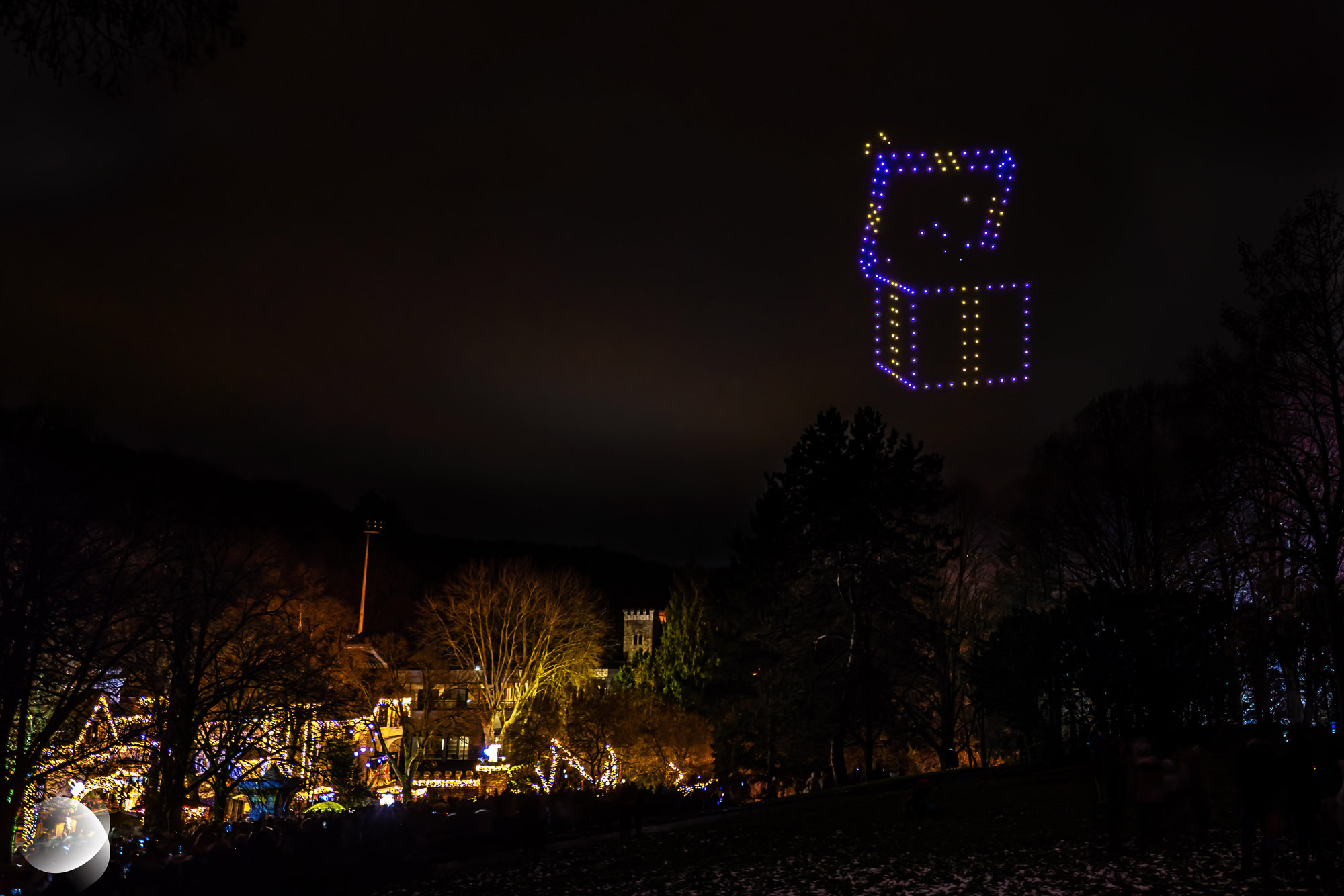 Spectacle de drone dans le ciel de Forbach au parc du Schlossberg 