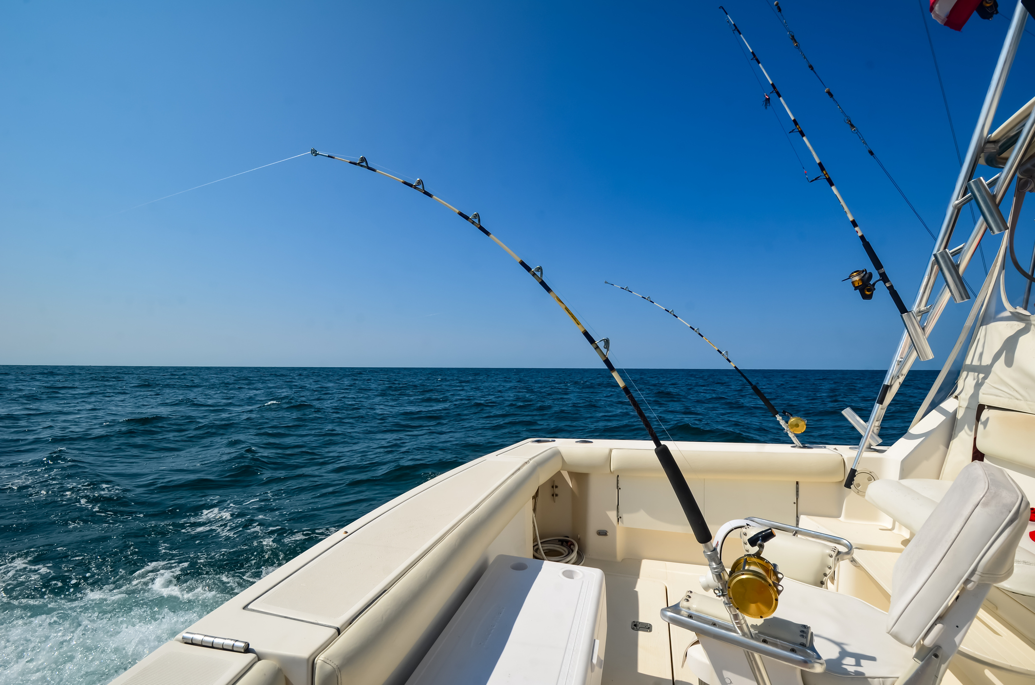 A view of the open ocean on an offshore deep-sea fishing trip from Islamorada.
