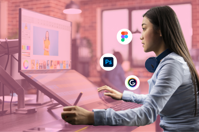 Professionnel designer devant un ordinateur en formation sur les outils d'intelligence artificielle