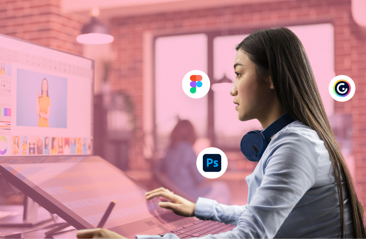 Professionnel designer devant un ordinateur en formation sur les outils d'intelligence artificielle