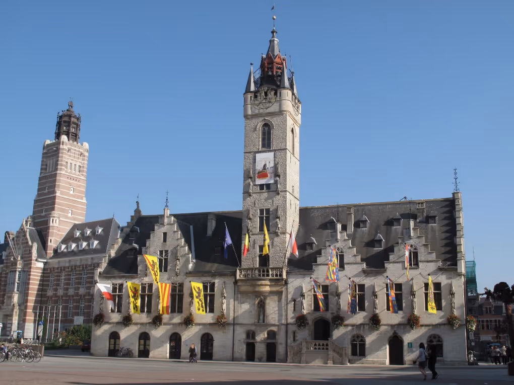 Stadhuis Dendermonde (foto Dendermonde)