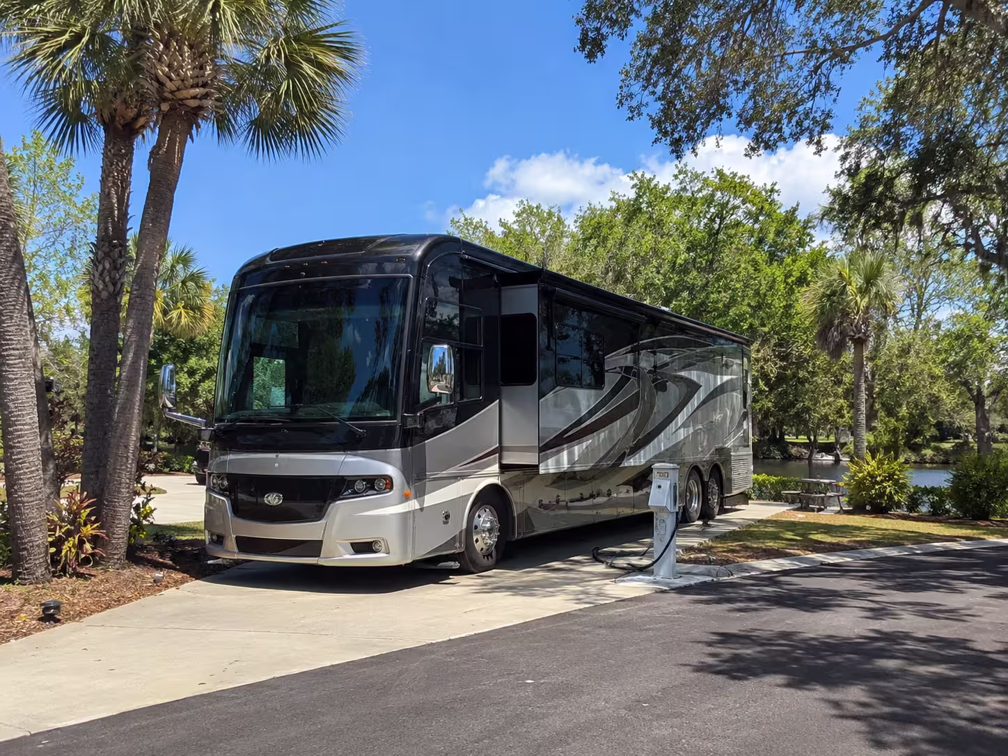 Luxury RV parked at a pull-through site near Weeki Wachee Springs