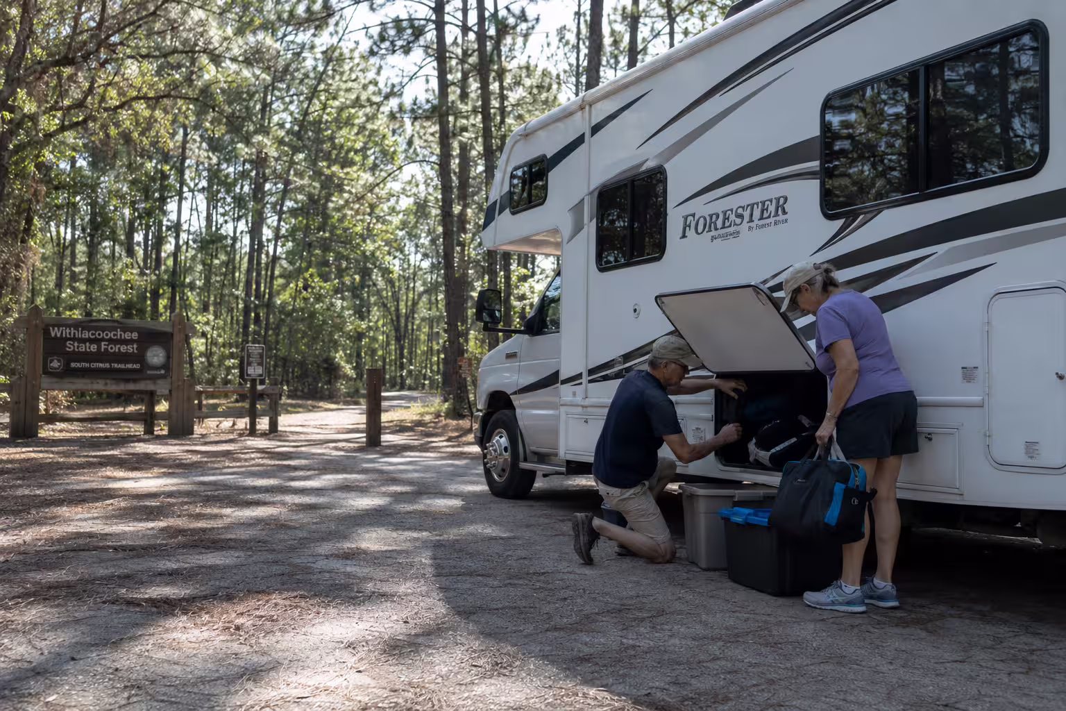 Motorhome parked near Withlacoochee State Forest, Brooksville FL