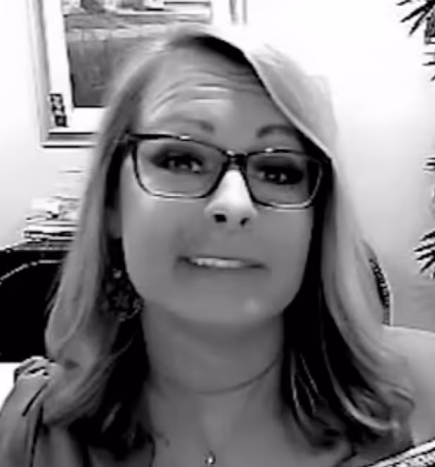 Aisha Hagglund Video Thumbnail | SalesMail