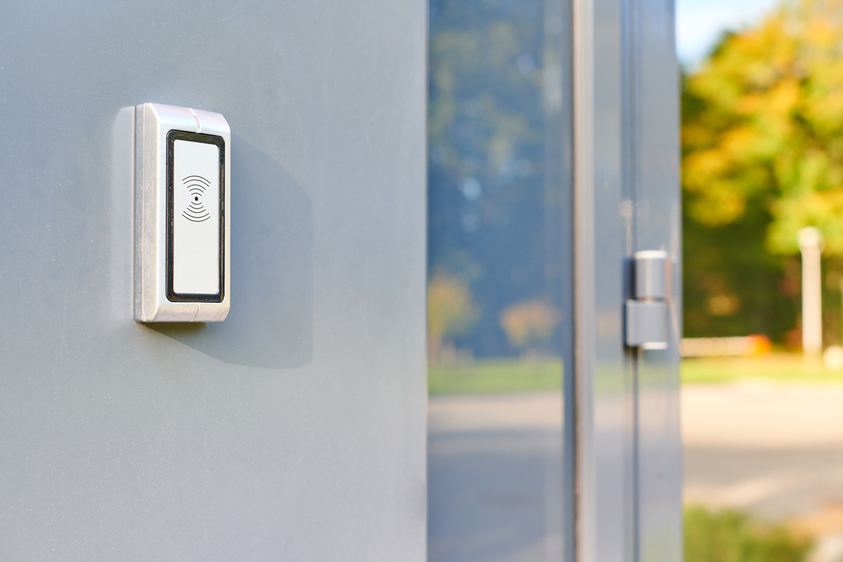 Increasing Security with Smart Buildings