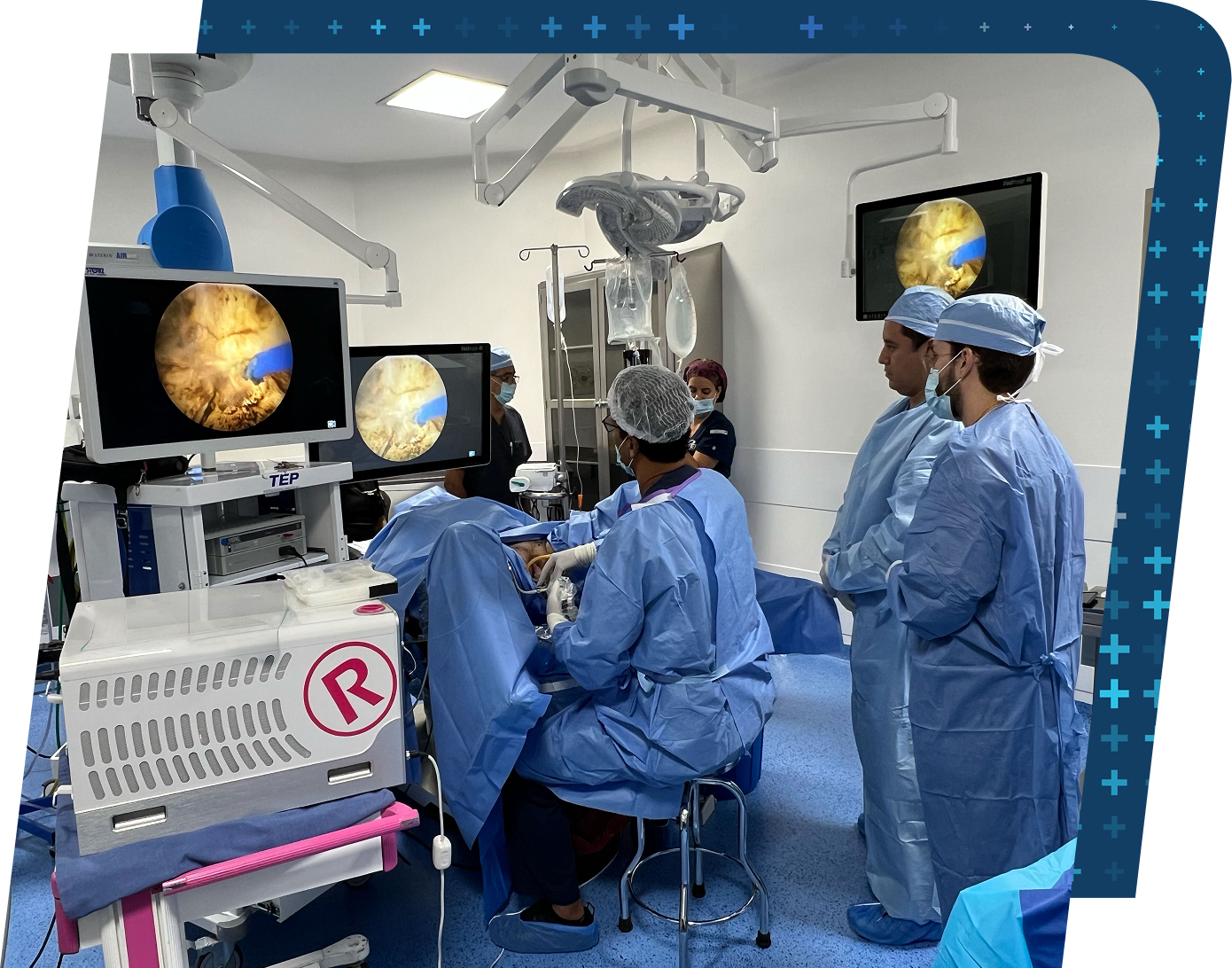 Imagen de cirujanos operando