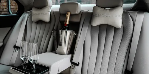 VIP Transfer lotniskowy Warszawa Mercedesem Klasy E - Premium Driver