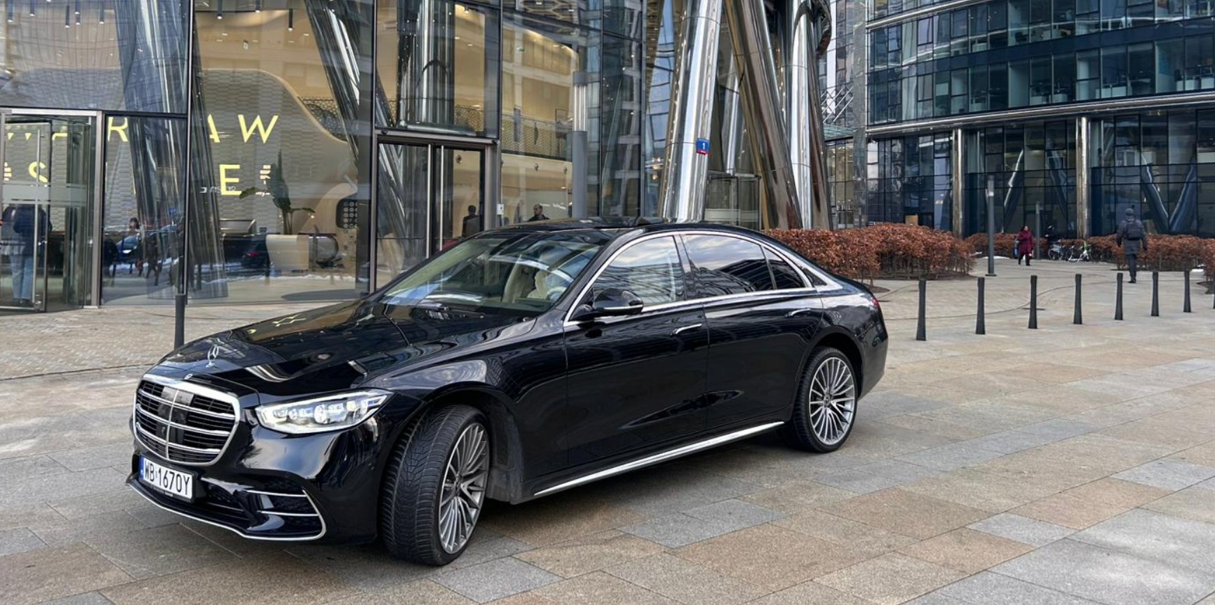 Profesjonalny transport z lotniska z prywatnym kierowcą – Diamond Car Rafał Redłowski