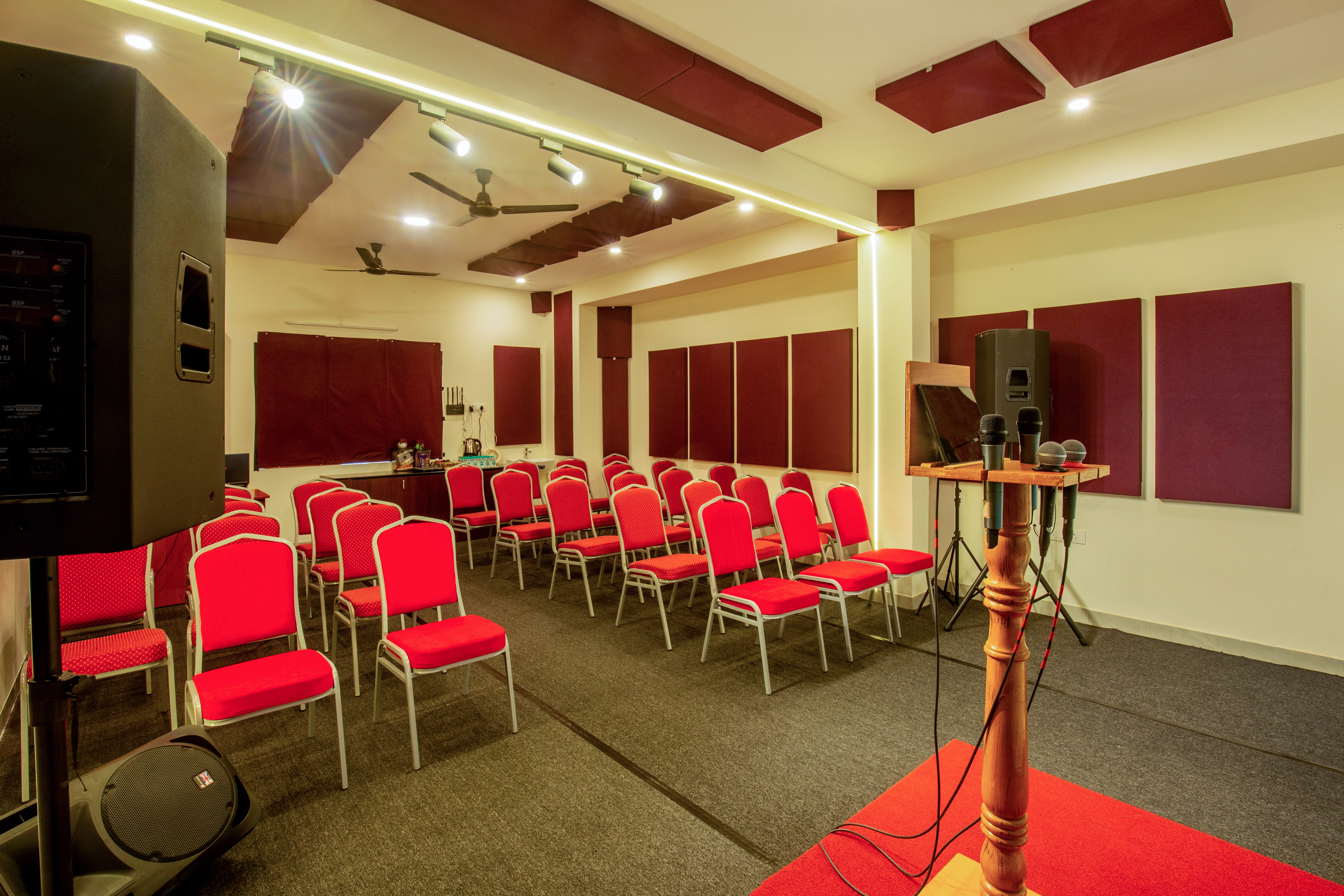 image of event at cafe