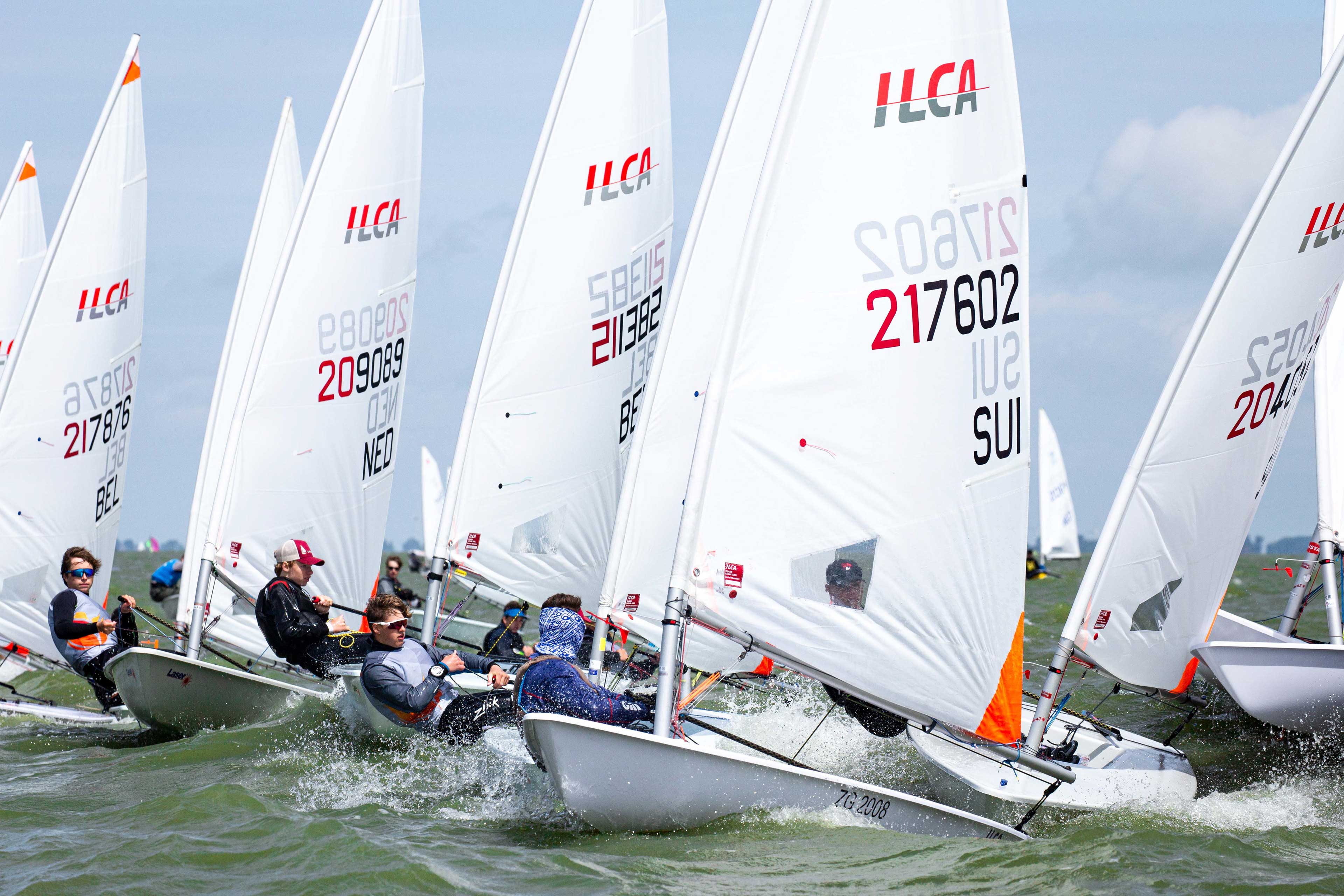 Sportfotografie zeilwedstrijd IJsselmeer actie water Rubsols fotograaf Utrecht