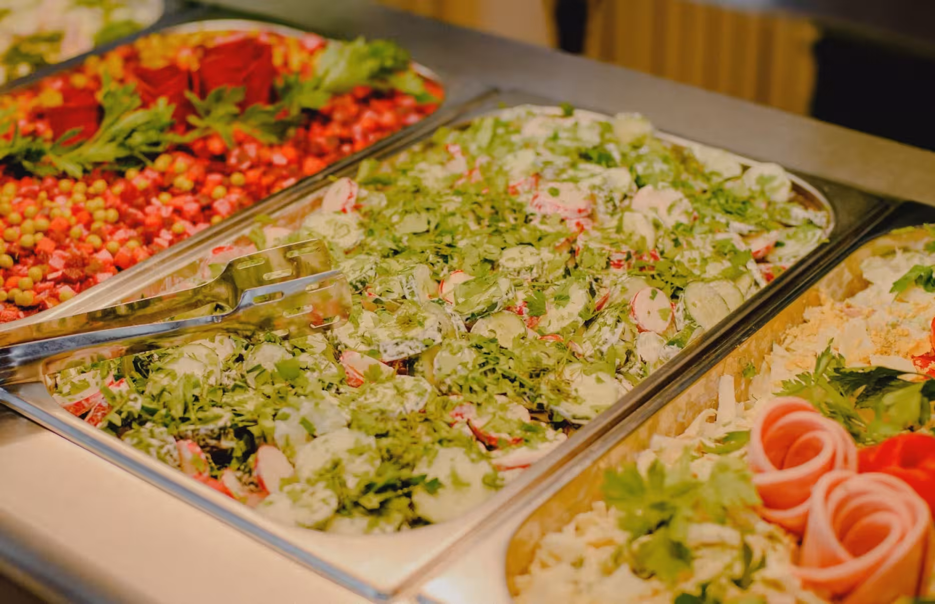 Шведский слот, салаты