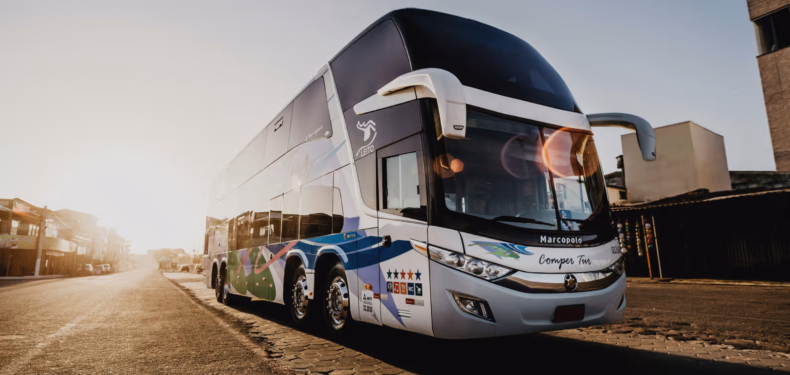 Круизный автобус