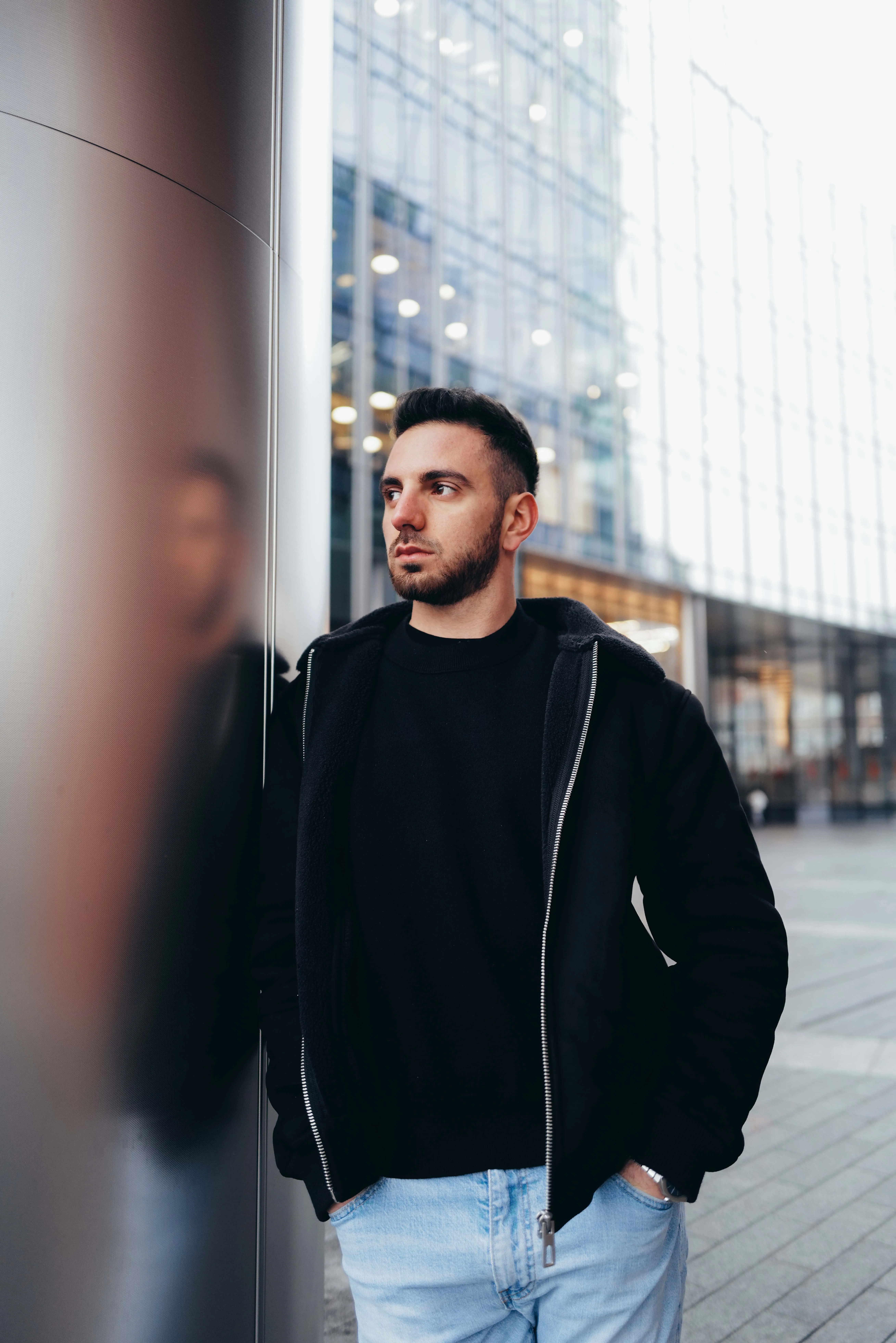 Matteo Fabbiani leaning on a column